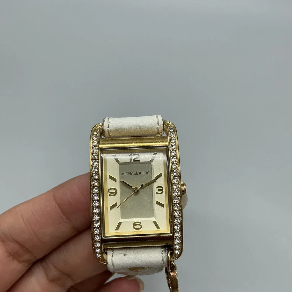 Michael Kors Womens Watch 26mm Gold Dial Crystala Leather MK-2213 New Battery